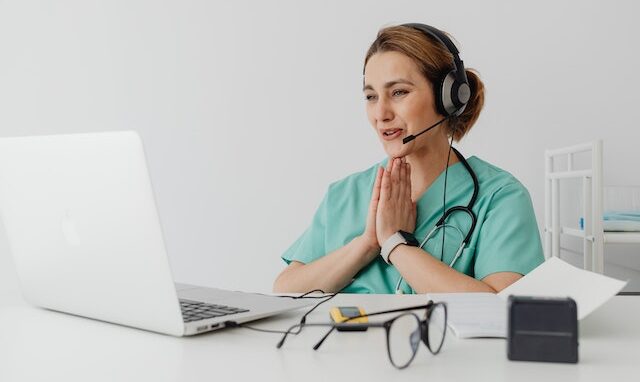 Chattanooga resident consulting a doctor by smartphone